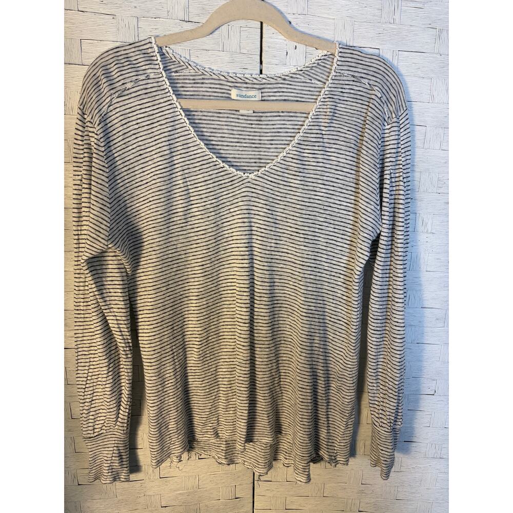 Sundance women's longsleeve T-shirt V-neck distressed lace straight linen